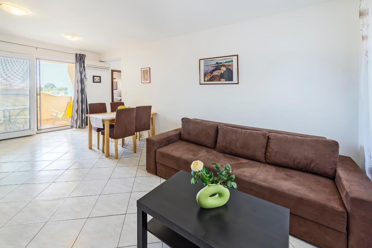 Apartment Bicikleta Istra Peroj